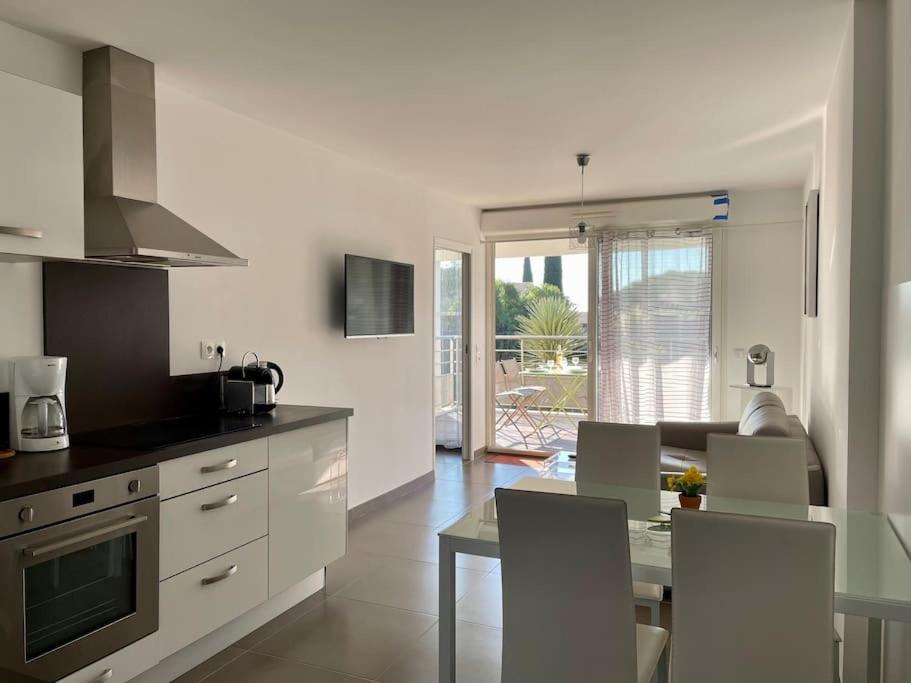 17 - Appartement Neuf, Parking Terrasse Et Jolie Vue バンドール エクステリア 写真