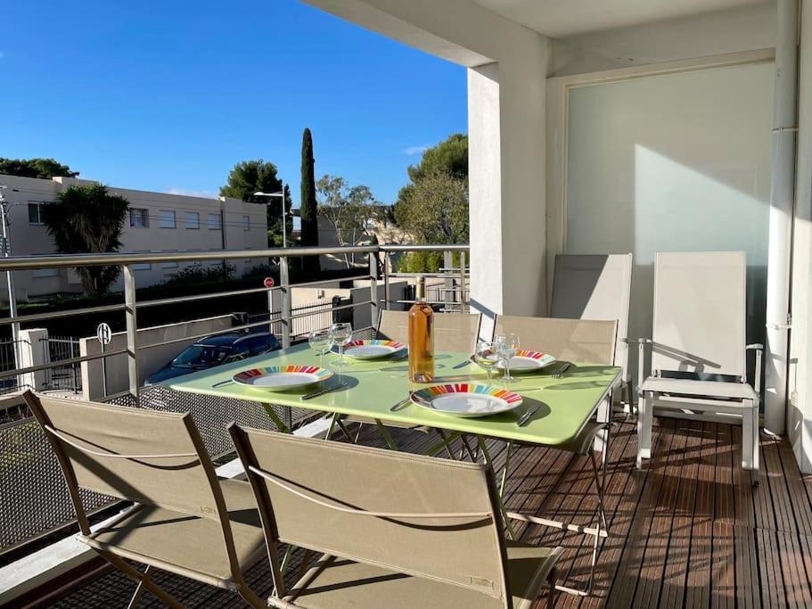 17 - Appartement Neuf, Parking Terrasse Et Jolie Vue バンドール エクステリア 写真